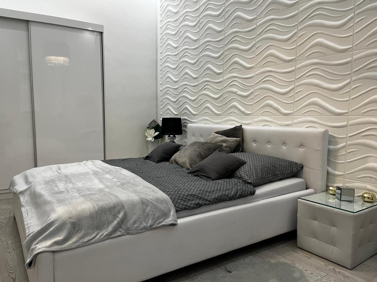 White Luxury Apartment Budapest Exterior foto